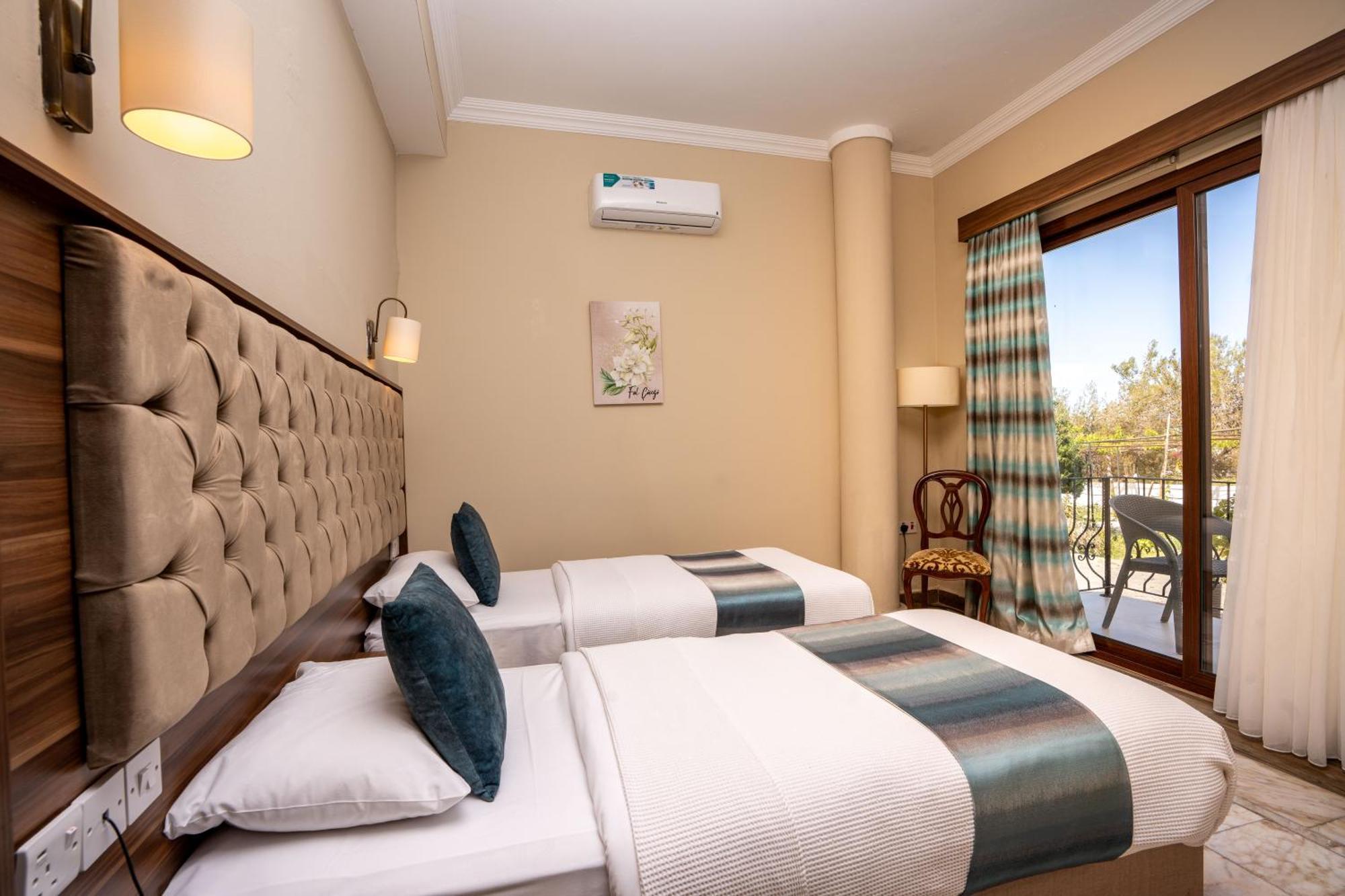 Meryem'S Hotel Agios Epiktitos Eksteriør bilde